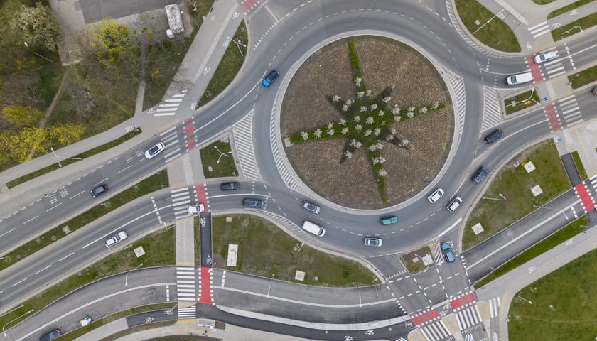 Powiększ obraz: Trasa autobusowa na Jagodnie