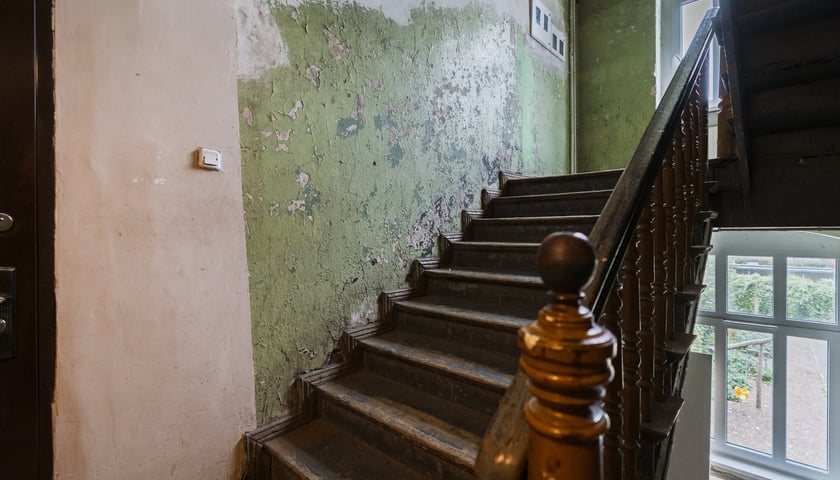 Prądzyńskiego 43 przed remontem, październik 2025