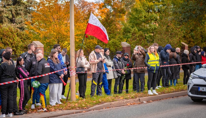 Masza żałobna i pogrzeb kierowcy rajdowego Artura Sękowskiego