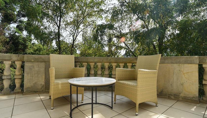 Powiększ obraz: Hotel Platinum Place w zabytkowej willi Powstańców Śląskich 204