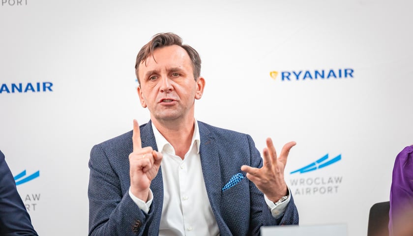 Powiększ obraz: Zapowiedź zimowego sezonu Ryanaira we Wrocławiu, 23 października 2025 roku