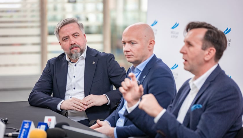 Powiększ obraz: Zapowiedź zimowego sezonu Ryanaira we Wrocławiu, 25 października 2025 roku