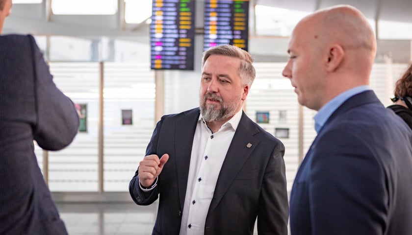 Powiększ obraz: Zapowiedź zimowego sezonu Ryanaira we Wrocławiu, 23 października 2025 roku