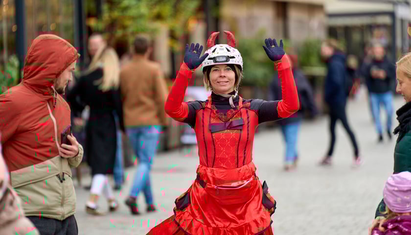 Powiększ obraz: Halloween na rolkach. Wrocław, 25.10.2025