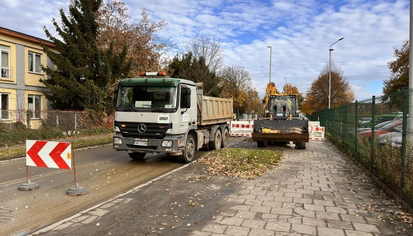 Awaria sieci wodociągowej przy ul. Metalowców we Wrocławiu, 26.10.2025