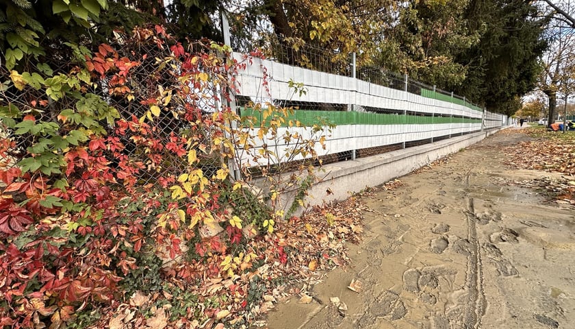 Awaria sieci wodociągowej przy ul. Metalowców we Wrocławiu, 26.10.2025