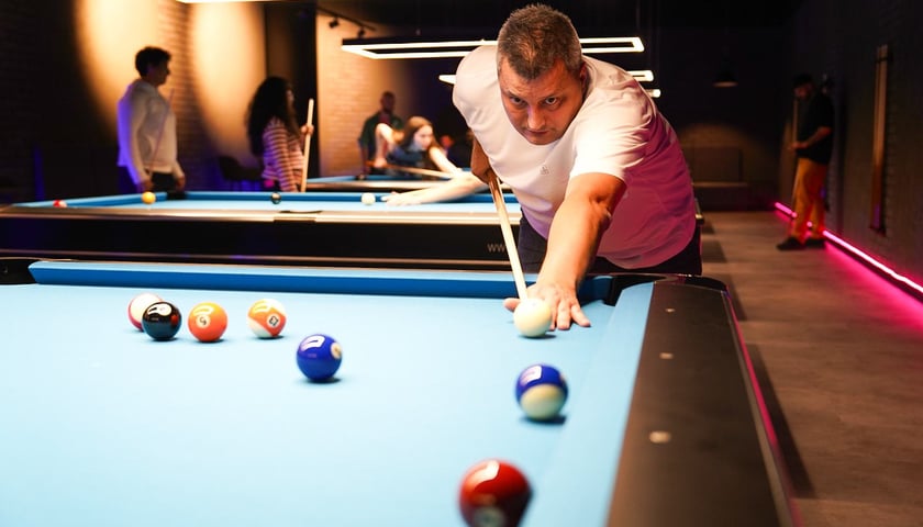 Powiększ obraz: Wieczór zapowiadający otwarcie Sky Games w Sky Towerze we Wrocławiu