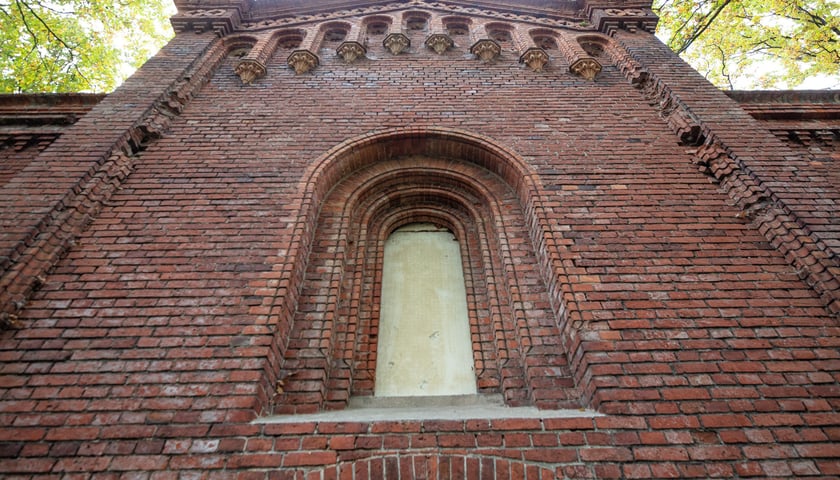 Powiększ obraz: <p>Grobowiec Lauterbach&oacute;w w Wilczynie</p>