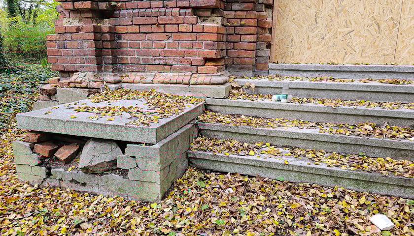 Grobowiec Lauterbach&oacute;w w Wilczynie