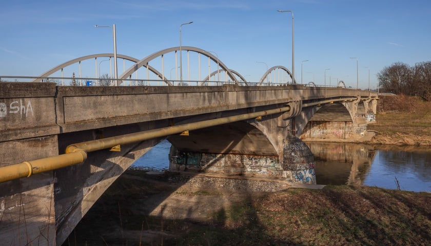 Powiększ obraz: Stare mosty Chrobrego, znane również pod nazwą mosty Swojczyckie