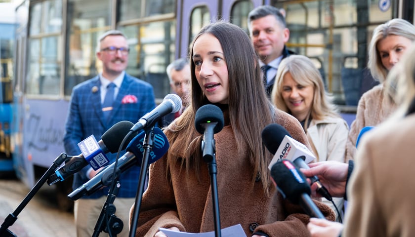 Powiększ obraz: Klaudia Wrona z Magnolii Park, początek kampanii Złoty Wąs 2025, 4 listopada