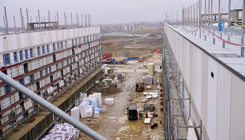 Powiększ obraz: <p>Nowy Szpital Onkologiczny budowany przy ul. Hipokratesa</p>