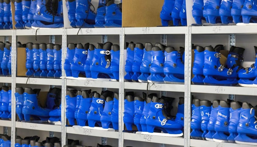 Powiększ obraz: Wypożyczalnia