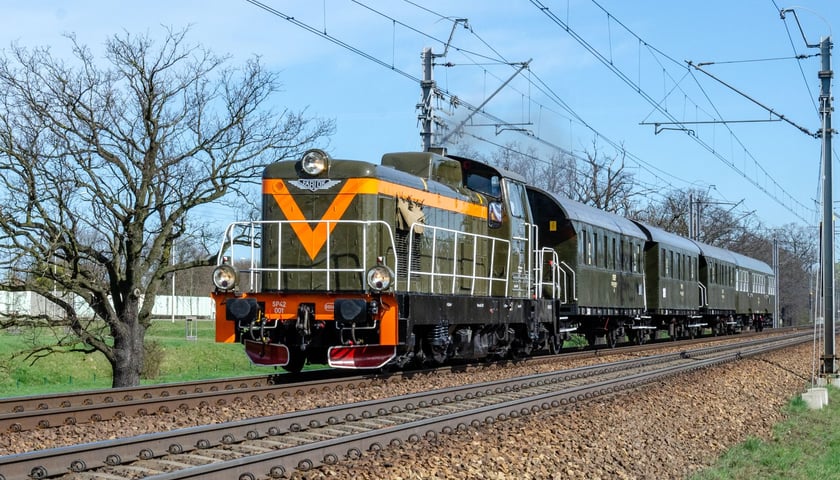 Powiększ obraz: Pociąg retro