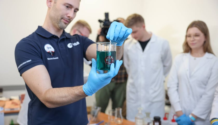 Spotkanie z polskim astronautą dr Sławoszem Uznańskim-Wiśniewskim na Uniwersytecie medycznym we Wrocławiu, 12 listopada 2025