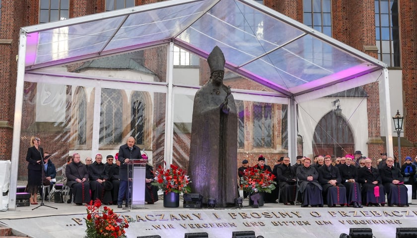 Obchody 60. rocznicy ogłoszenia Orędzia biskupów polskich do biskupów niemieckich we Wrocławiu
