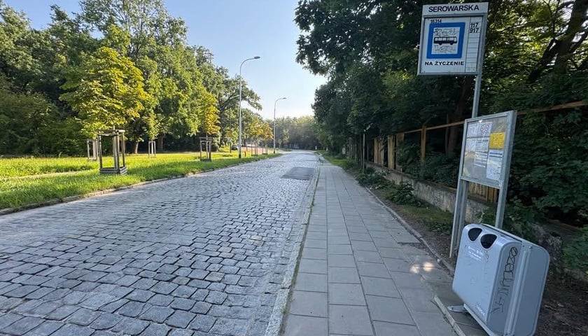 Powiększ obraz: Trzmielowicka