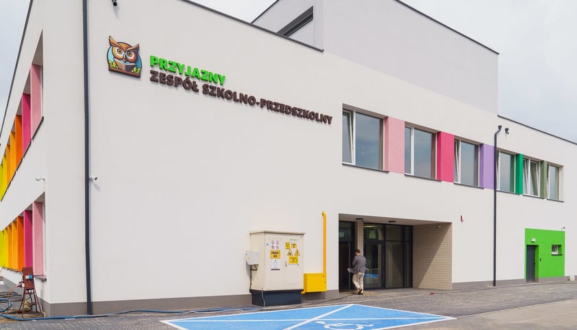 Powiększ obraz: Przyjazny Zespół Szkolno-Przedszkolny przy ul. Białostockiej