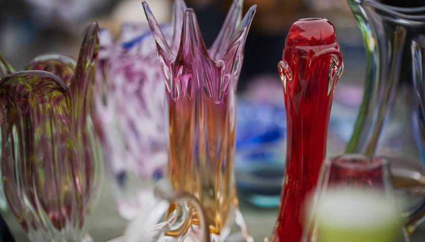 Giełda Staroci pod Iglicą przy Hali Stulecia we Wrocławiu 29 listopada 2025