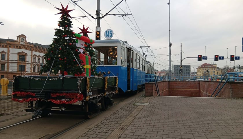 Świąteczny tramwaj