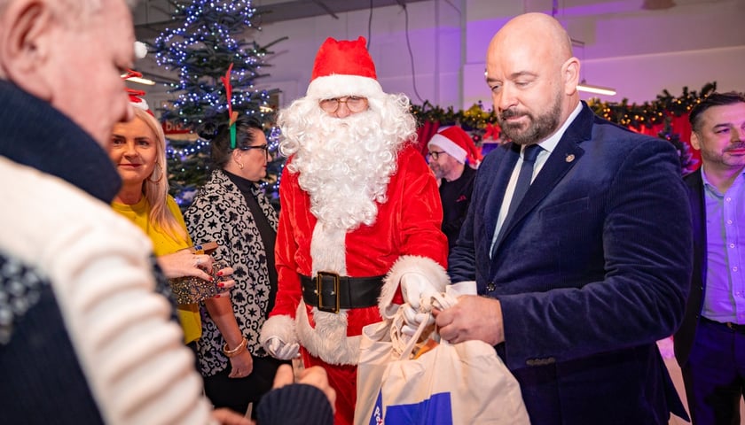 Spotkanie w ramach akcji charytatywnej "Paczki Dobrych Relacji"