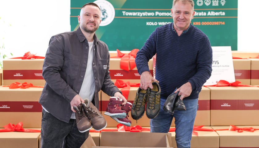 Powiększ obraz: <p>Zostały przekazane dziś w ośrodku przy Popielskiego 8</p>