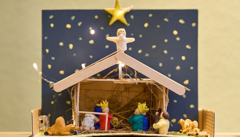 Powiększ obraz: Wystawa szopek wykonanych przez dzieci i młodzież. Muzeum Etnograficzne we Wrocławiu