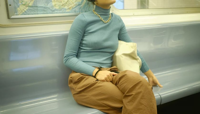 Powiększ obraz: Zdjęcie Bartka Sadowskiego i jednocześnie jeden z plakatów do kupienia w jego galerii