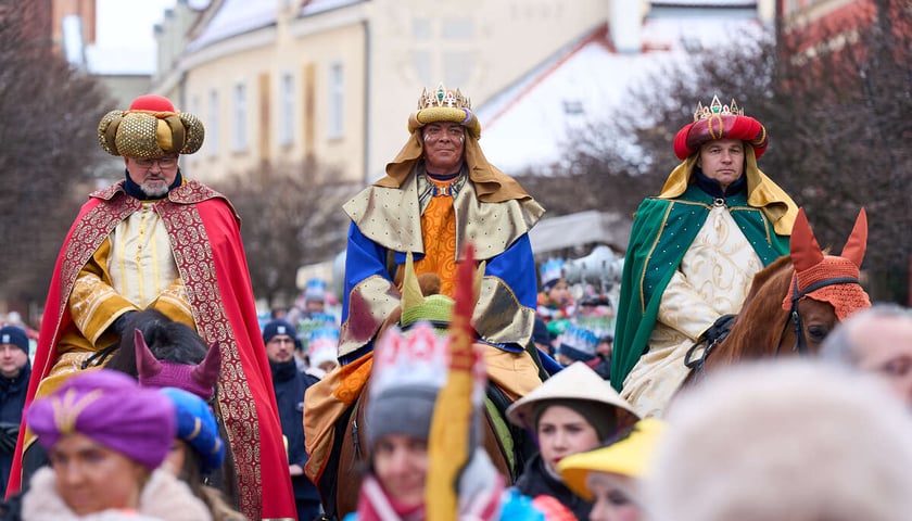Powiększ obraz: Orszak Trzech Kr&oacute;li we Wrocławiu, 06.01.2026