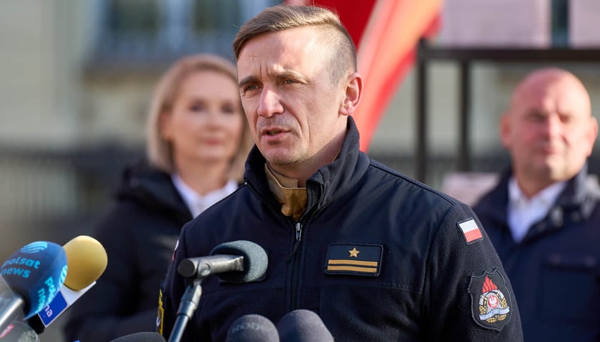 Powiększ obraz: <p>mł. bryg. Tomasz Szwajnos, zastępca komendanta miejskiego Straży Pożarnej we Wrocławiu,&nbsp;</p>