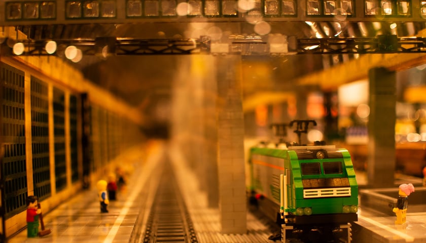 Powiększ obraz: Wystawa Budowli z Klocków Lego w Sky Tower