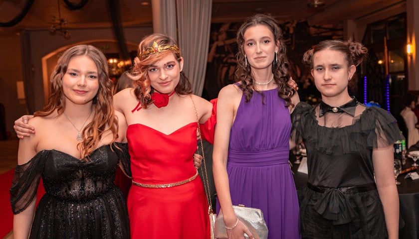 Studniówka Liceum Sztuk Plastycznych im. Stanisława Kopystyńskiego we Wrocławiu, 16.01.2026 r.