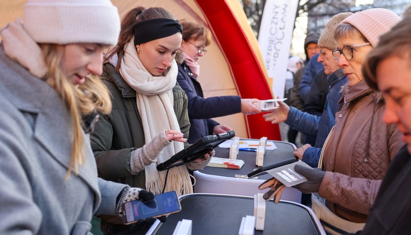 Akcja wydawania czujników tlenku węgla we Wrocławiu, 19 stycznia 2026
