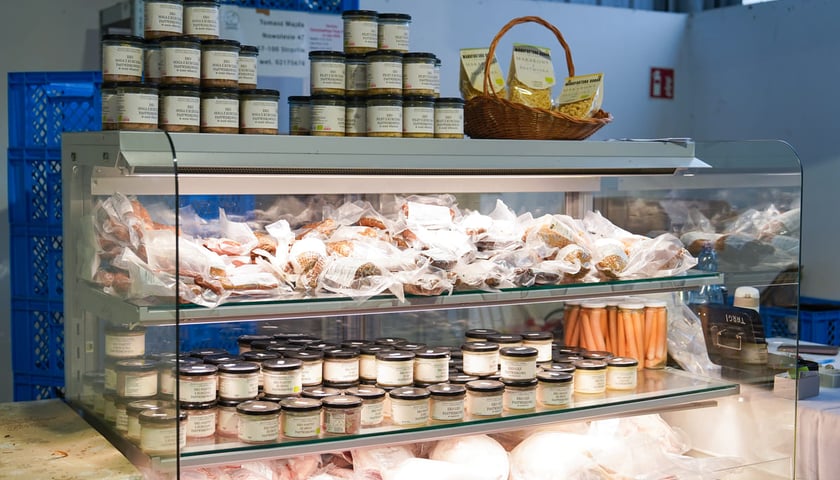 Powiększ obraz: Dolnośląski Targ Rolny przy ul. Zwycięskiej. Wrocław, 24.01.2026