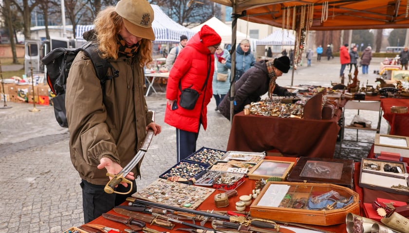 Powiększ obraz: Giełda staroci pod Iglicą, 24 stycznia 2026