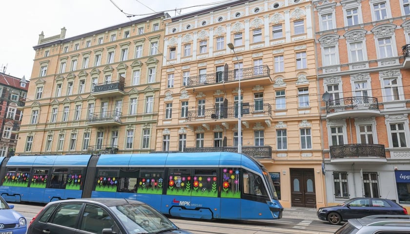 Jedności Narodowej 172 po remoncie