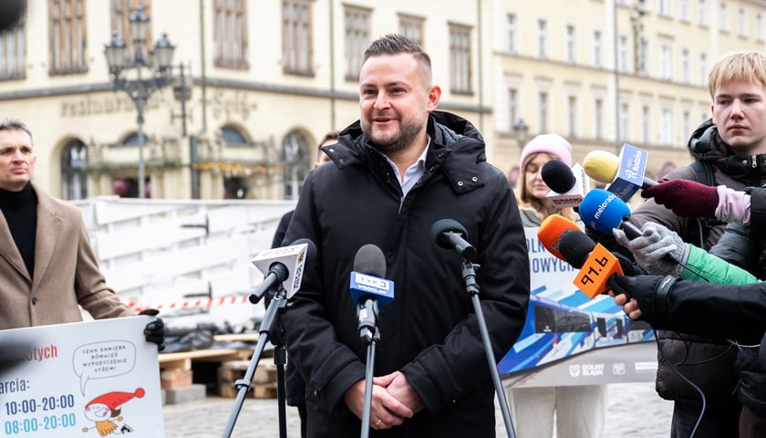 Powiększ obraz: Michał Rado, wicemarszałek Województwa Dolnośląskiego