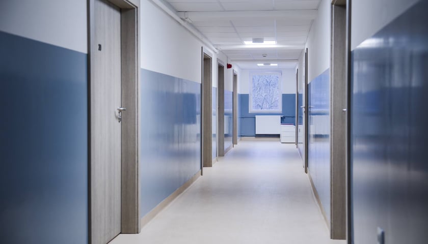 Oficjalne otwarcie Schroniska z Usługami Opiekuńczymi im. św. Brata Alberta przy ul. bp. Bernarda Bogdeina we Wrocławiu