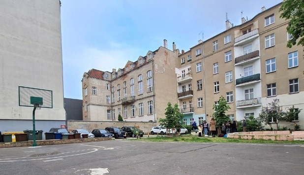 Powiększ obraz: Podwórko przy u. Nowej i Piotra Skargi