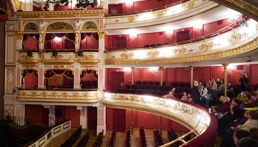 Powiększ obraz: Opera Wrocławska