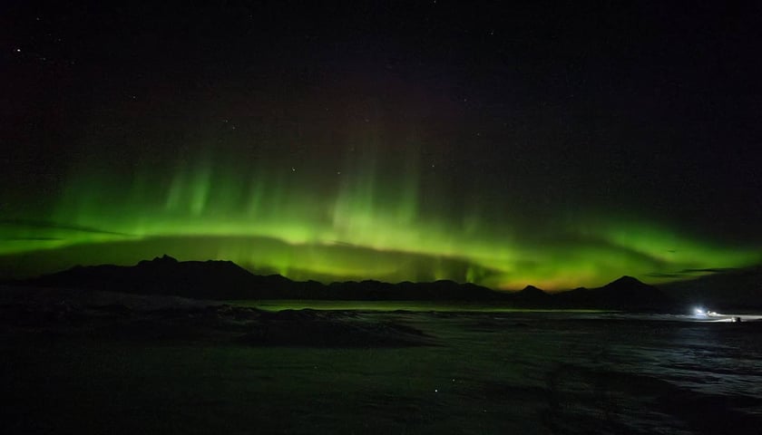 Powiększ obraz: <p>Zorza na Spitsbergenie</p>