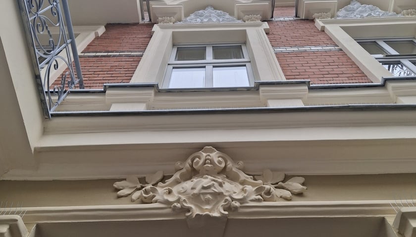 Kamienica przy ul. Kluczborskiej 12 we Wrocławiu po metamorfozie