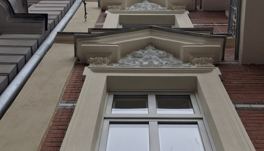 Kamienica przy ul. Kluczborskiej 12 we Wrocławiu po metamorfozie