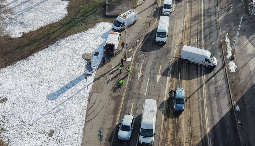 Powiększ obraz: Awaria magistrali w centrum Wrocławia - 19 lutego