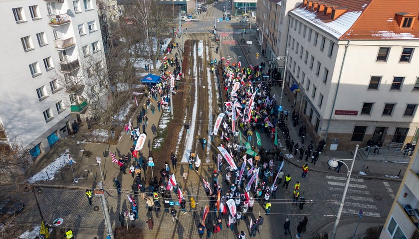 Protest związkowc&oacute;w - rolnik&oacute;w, g&oacute;rnik&oacute;w, hodowc&oacute;w, 20 lutego 2026