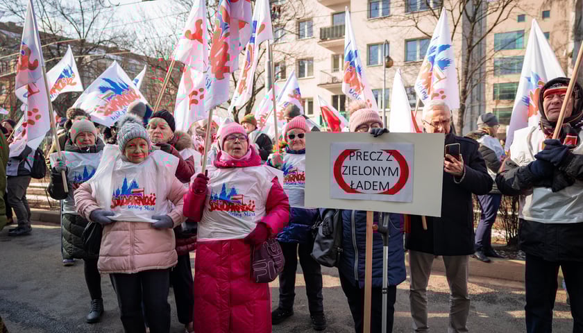 Powiększ obraz: Protest związkowc&oacute;w 20 lutego 2026