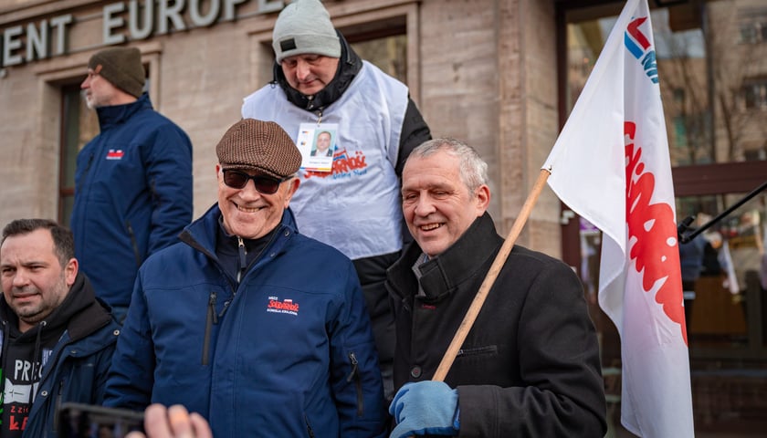 Powiększ obraz: Protest związkowc&oacute;w 20 lutego 2026