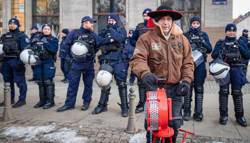 Powiększ obraz: Protest związkowc&oacute;w 20 lutego 2026