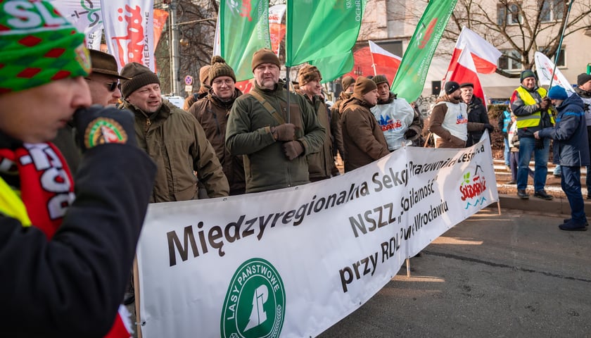 Powiększ obraz: Protest związkowc&oacute;w 20 lutego 2026