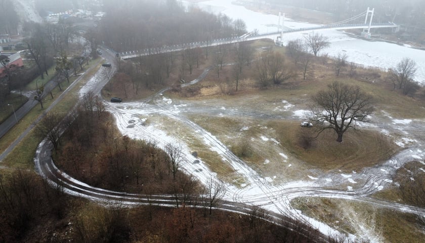 Powiększ obraz: Rozbudowa skrzyżowania ulic Międzyrzeckiej, Okólnej oraz Na Grobli